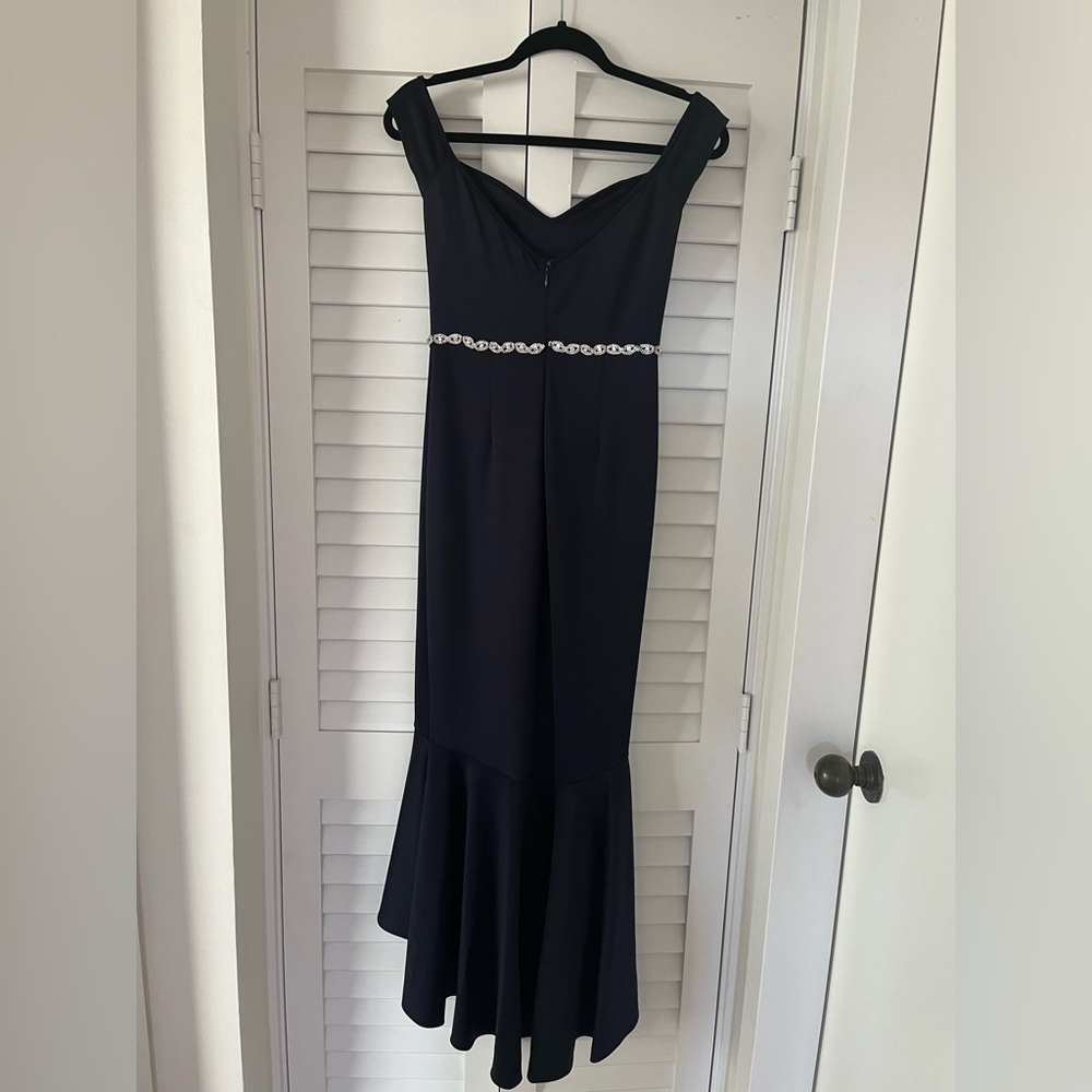 Navy Blue‎ Off-Shoulder Flouncing Mermaid Gown - Picture 5 of 6